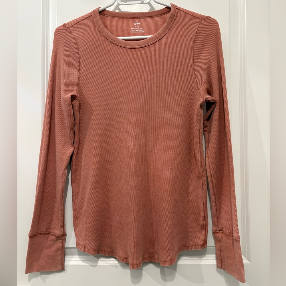 6/$32🛍️ Aerie | Long Sleeve Crew Neck T Shirt, L